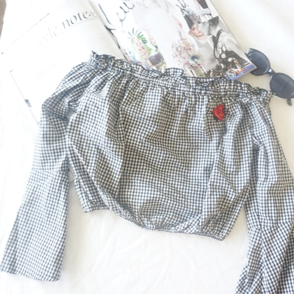 Forever 21 Tops - F21 Cropped Off the Shoulder Gingham Print Top